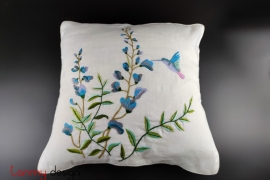 Cushion cover - flowers and hummingbird embroidery